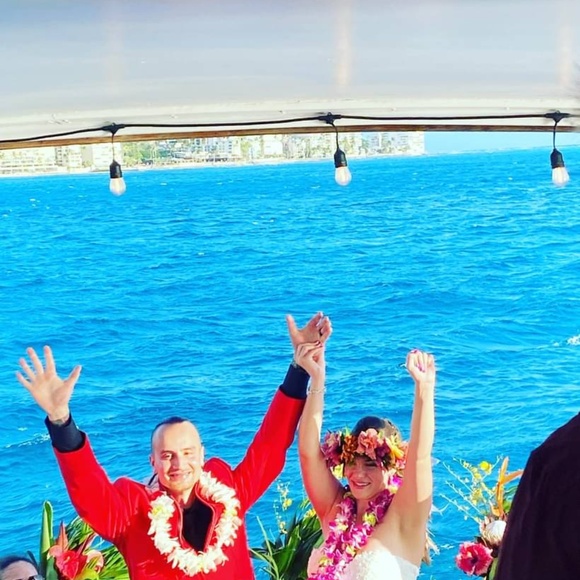 Meet your Posher, Kayla - Picture 7 of 9